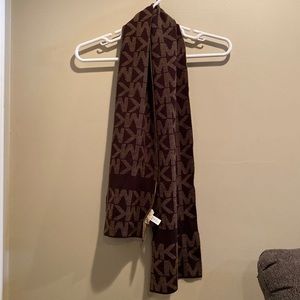 Michael Kors Reversible Scarf